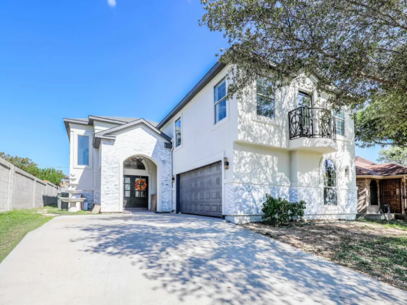 129-North-Ave_Laredo_TX_78045_M70186-61895