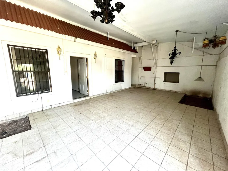 1619-Convent-Ave_Laredo_TX_78040_M71605-86839