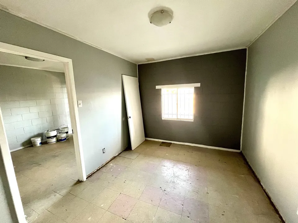 1619-Convent-Ave_Laredo_TX_78040_M71605-86839