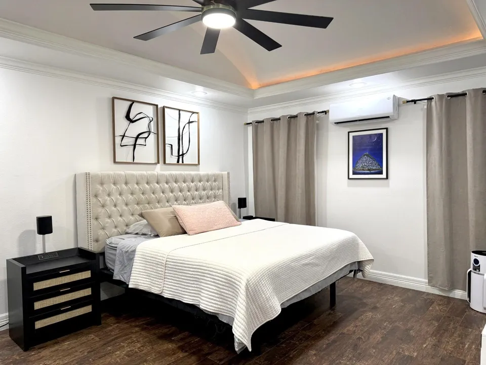 9804-Suncrest-Ct_Laredo_TX_78045_M74692-52417