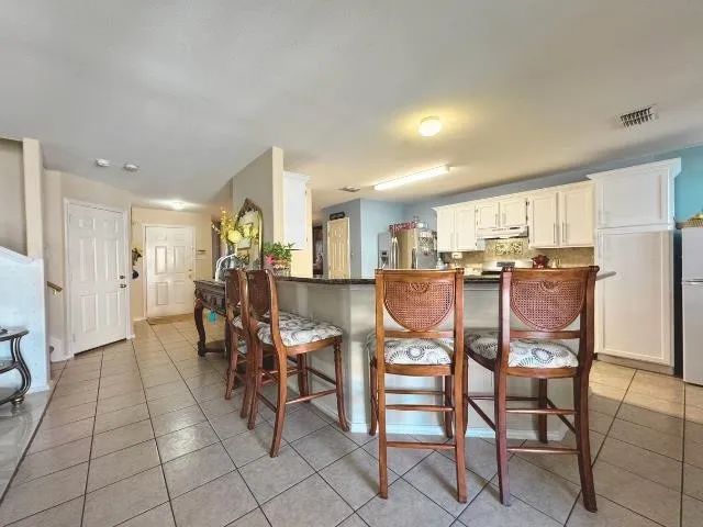 107-Castellanos-Ct_Laredo_TX_78045_M77912-04939