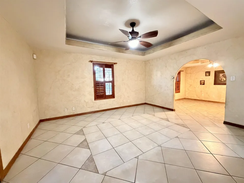 4728-Primavera-Ln_Laredo_TX_78046_M82196-76701