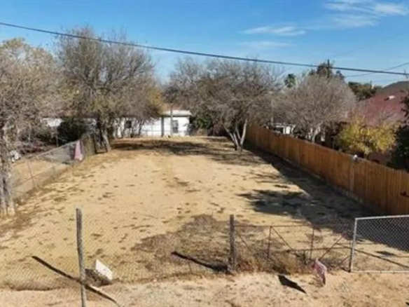 2818-Norton-St_Laredo_TX_78046_M77102-85384