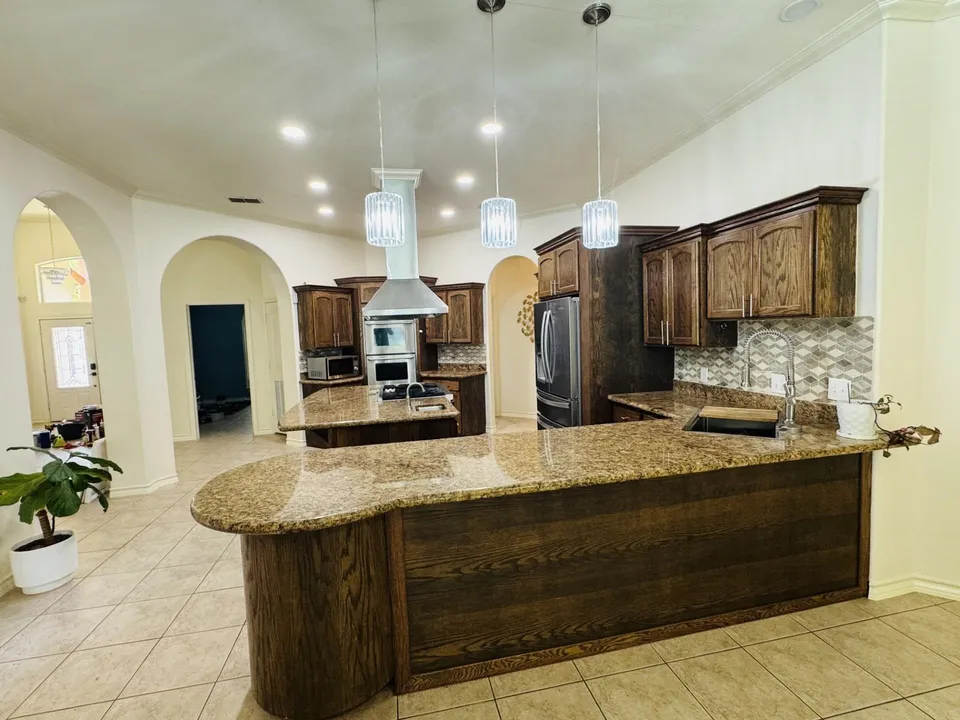 102-Cardinal-Ln_Laredo_TX_78045_M81463-63220